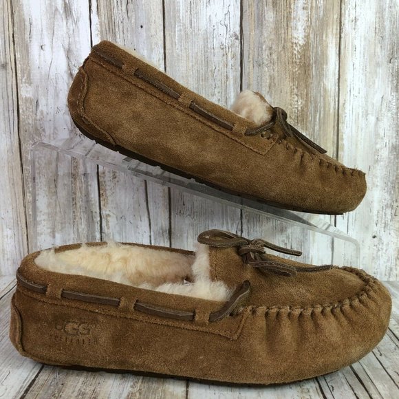 girls moccasin slippers